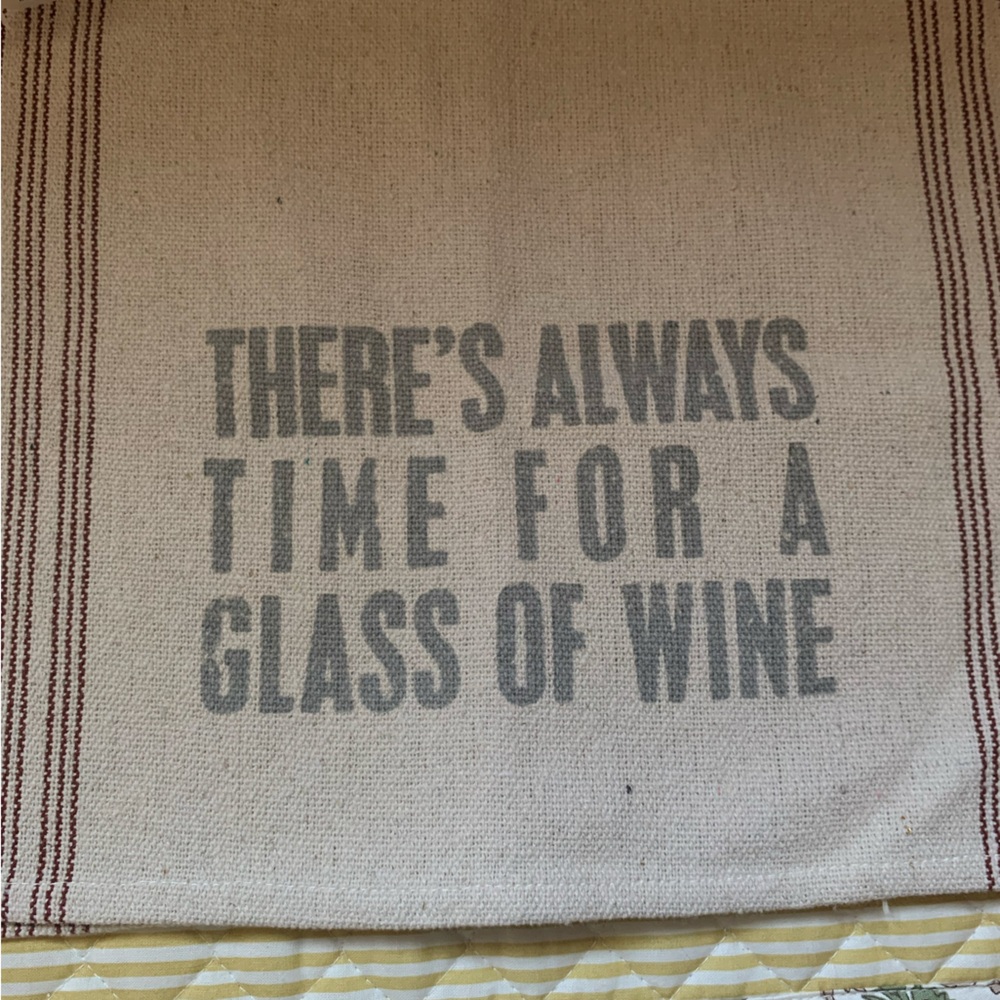 NWT Wine-Themed Tea Towel / Kitchen Towel, Tan and Maroon Stripe